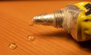 Свойства и области использования циакринового клея