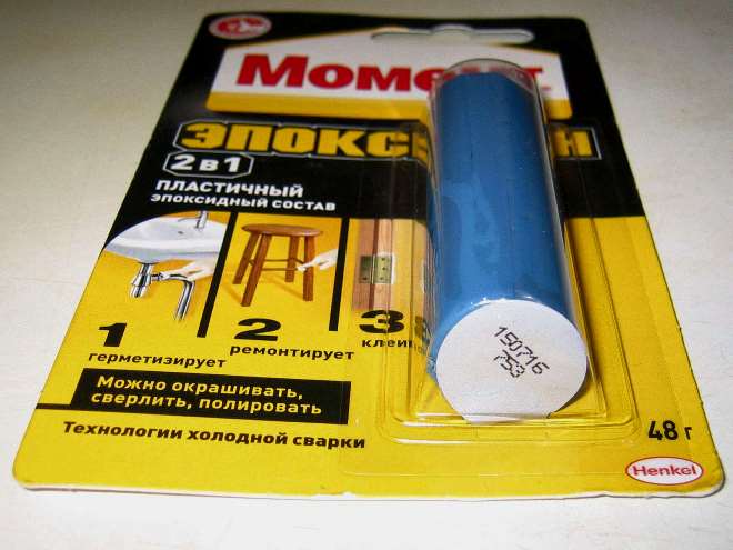 Момент Эпоксилин 2 в 1